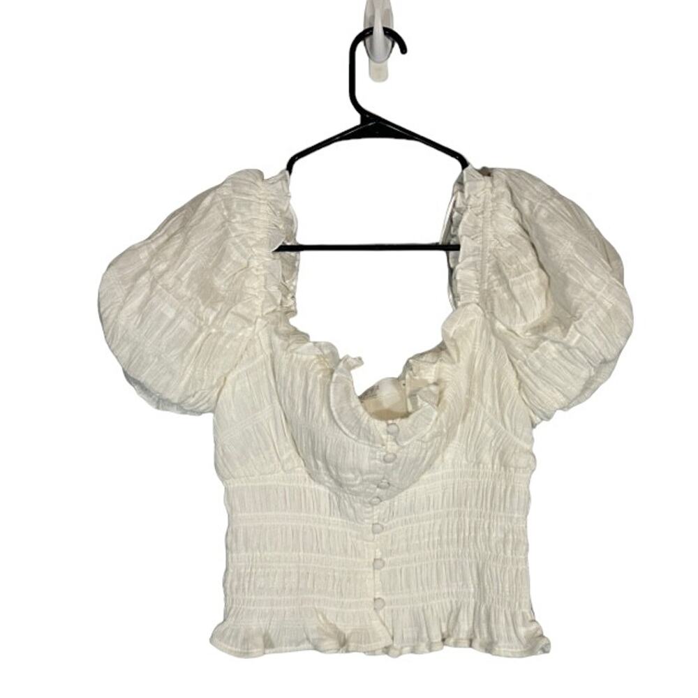 ASTR Women’s White Balloon Short Sleeve Accordion Button-Front Anza Crop Top Sm